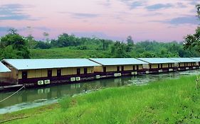 นาคาคีรี รีสอร์ท แอนด์ สปา